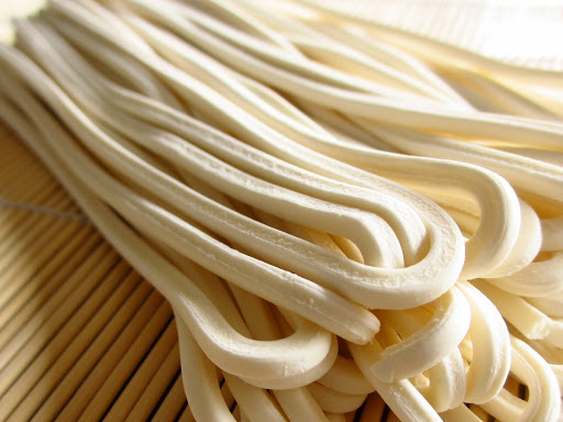 写真：対象製品 うどん